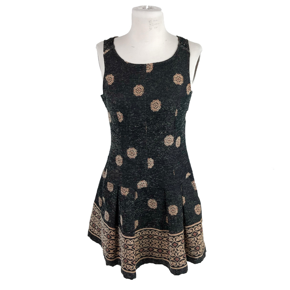 Urban Outfitters Sz S Tapestry Fit and Flare Dress